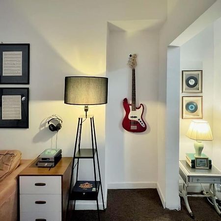 Urban Music Style Townhouse In Swansea City Center Dış mekan fotoğraf