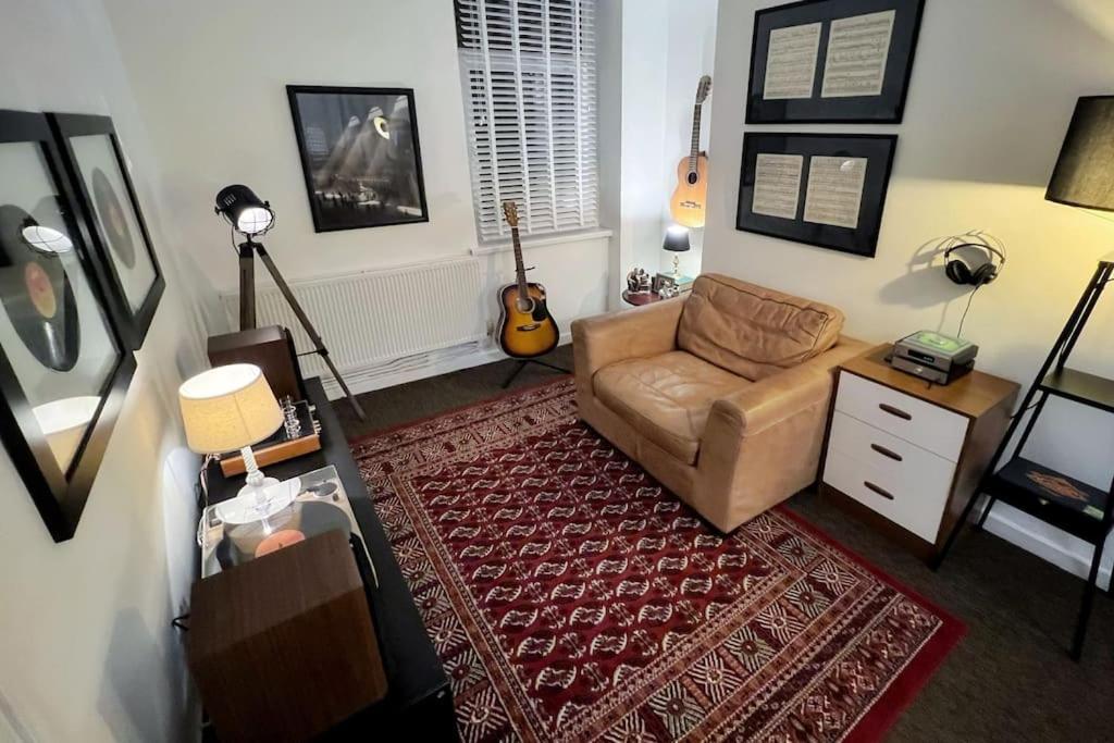 Urban Music Style Townhouse In Swansea City Center Dış mekan fotoğraf