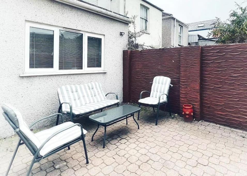 Urban Music Style Townhouse In Swansea City Center Dış mekan fotoğraf